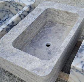 Grand Laverine - Silver Travertine